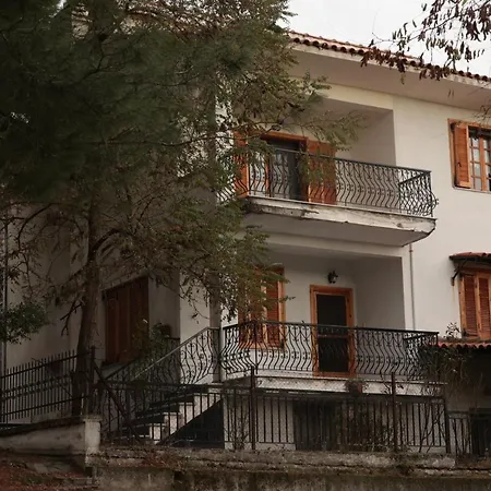 Apartment Mountain Retreat In Chrisopigi