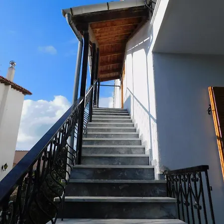 Apartment Mountain Retreat In Chrisopigi