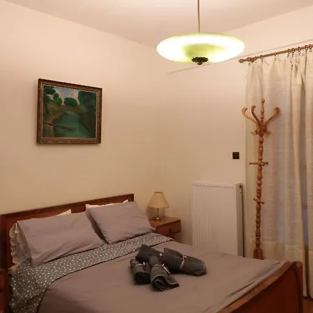 Mountain Retreat In Chrisopigi شقة سيرس