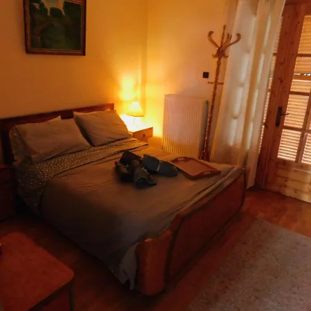 Mountain Retreat In Chrisopigi Apartment