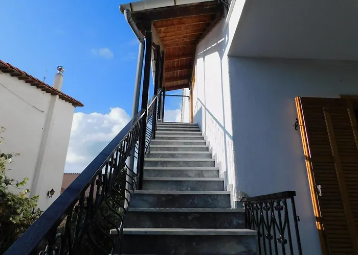 Apartment Mountain Retreat In Chrisopigi